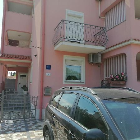 רוביני Apartments Zaharija מראה חיצוני תמונה