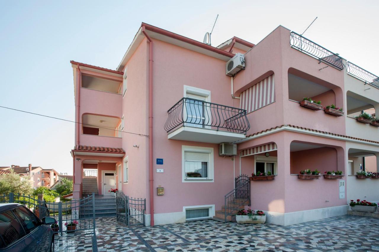רוביני Apartments Zaharija מראה חיצוני תמונה